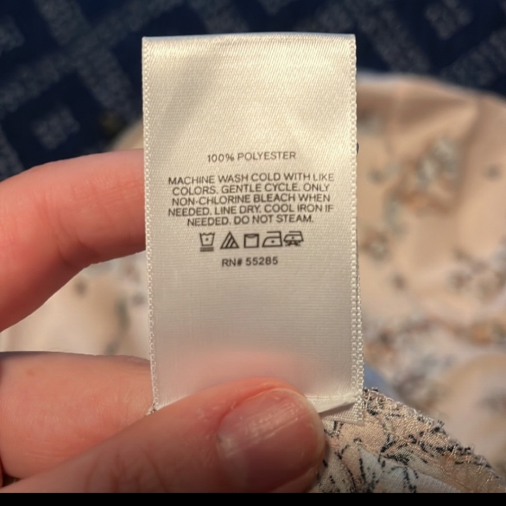 Express Blouse - Picture 3 of 3
